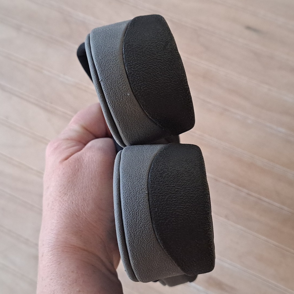 Clarks Cloudsteppers Cushion Soft Flip Flop Comfort Supportive Slides Sandals - Picture 7 of 11